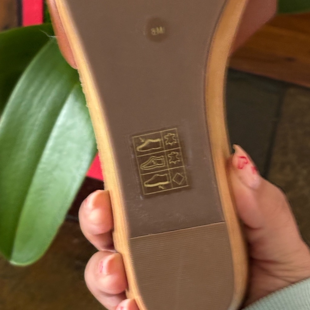 Tory Burch Tan Leather Wedges - Picture 7 of 8